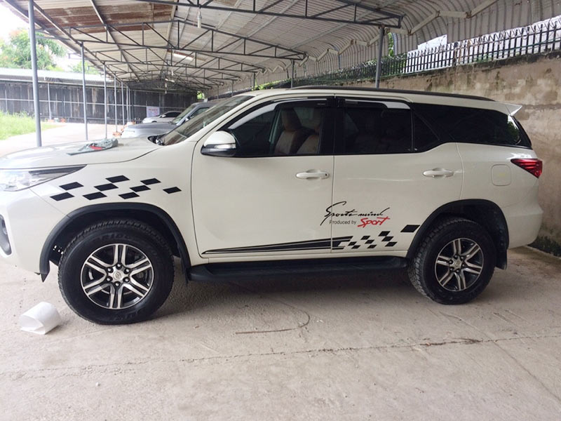 Thiết kế tem xe ô tô Cần Thơ